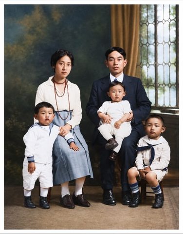 Example Basic result: the same portrait restored and colourised