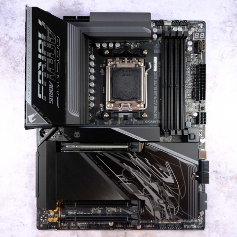 w478k5NEZp